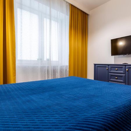 Apartamenty Premium, Faktura Vat, Zrodlowa Centrum Parter Ground Floor Parking Super Lokalizacja Two Bedrooms Kitchen 50 M2 キェルツェ エクステリア 写真