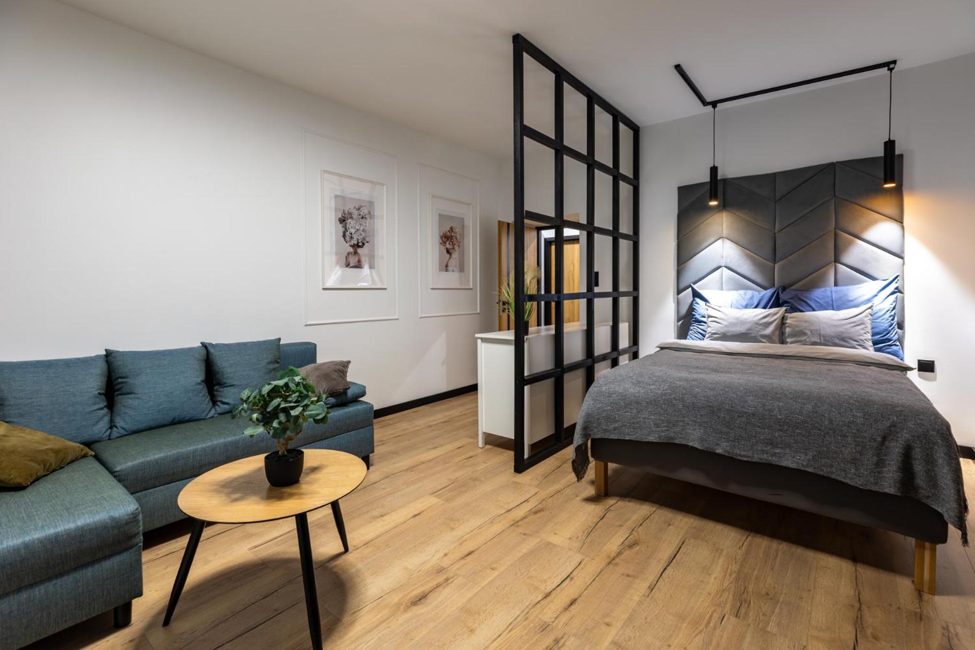 Apartamenty Premium, Faktura Vat, Zrodlowa Centrum Parter Ground Floor Parking Super Lokalizacja Two Bedrooms Kitchen 50 M2 キェルツェ エクステリア 写真